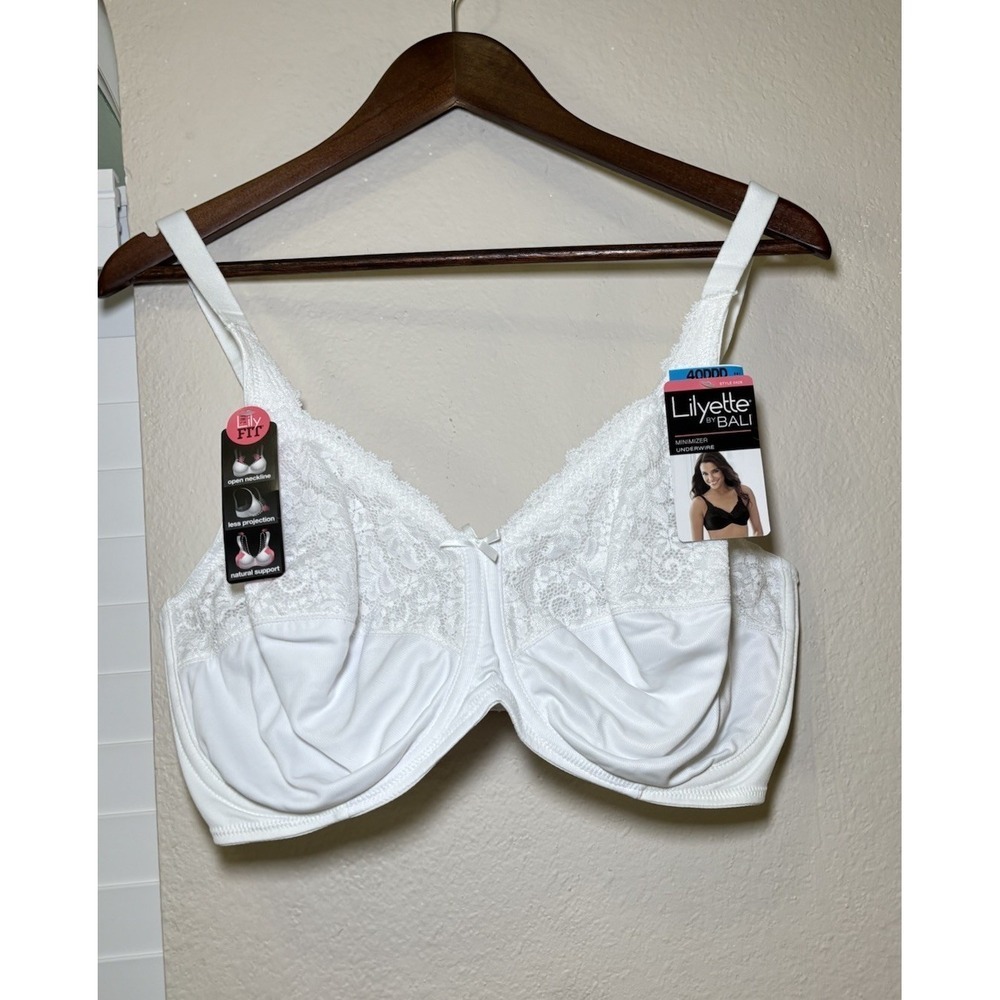 NWT Lilyette by Bali Womens White Lace Minimizer Bra Underwire 40DDD